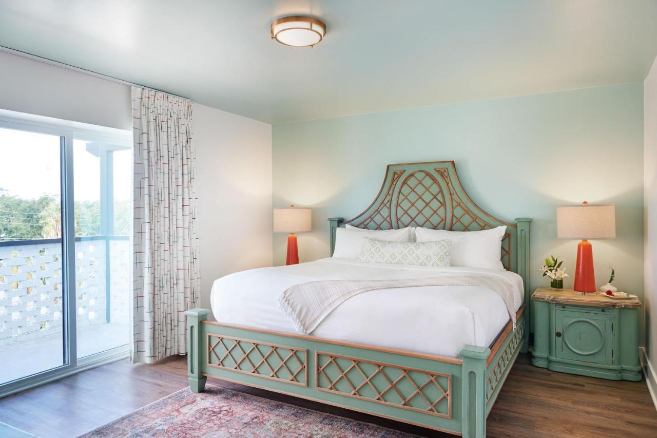 Hotel Simone (Adults Only) St. Simons Island Eksteriør bilde
